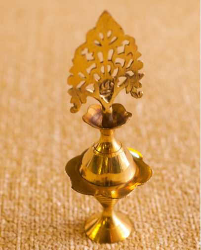 Kohl (Traditional Eyeliner)