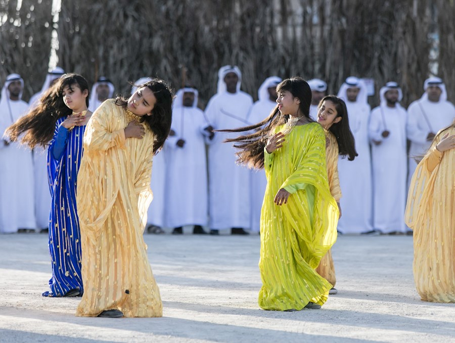 Danse Ayala  Visiter Abu Dhabi